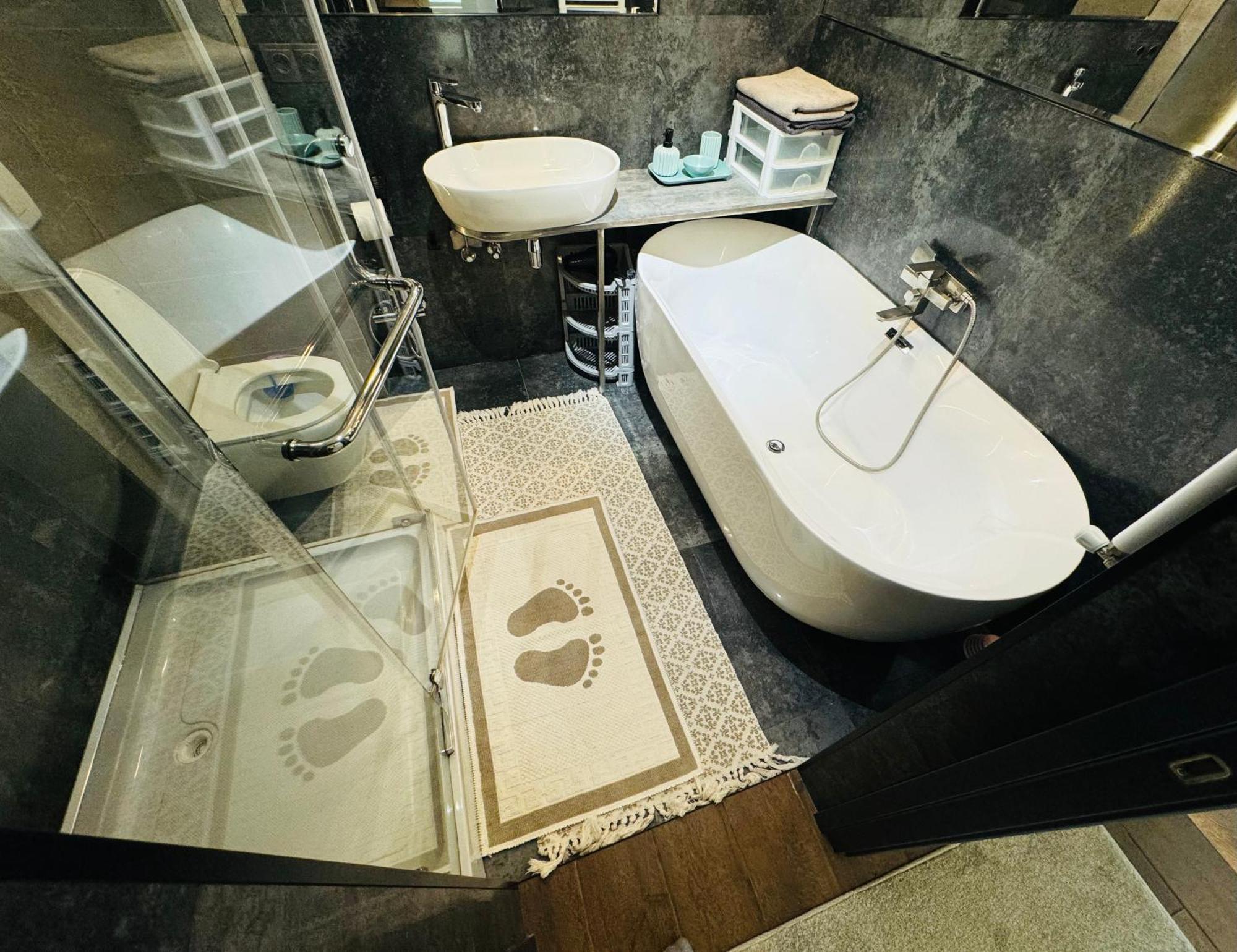 Rentnow Modern Lux Apartment In Centre Кишинёв Экстерьер фото
